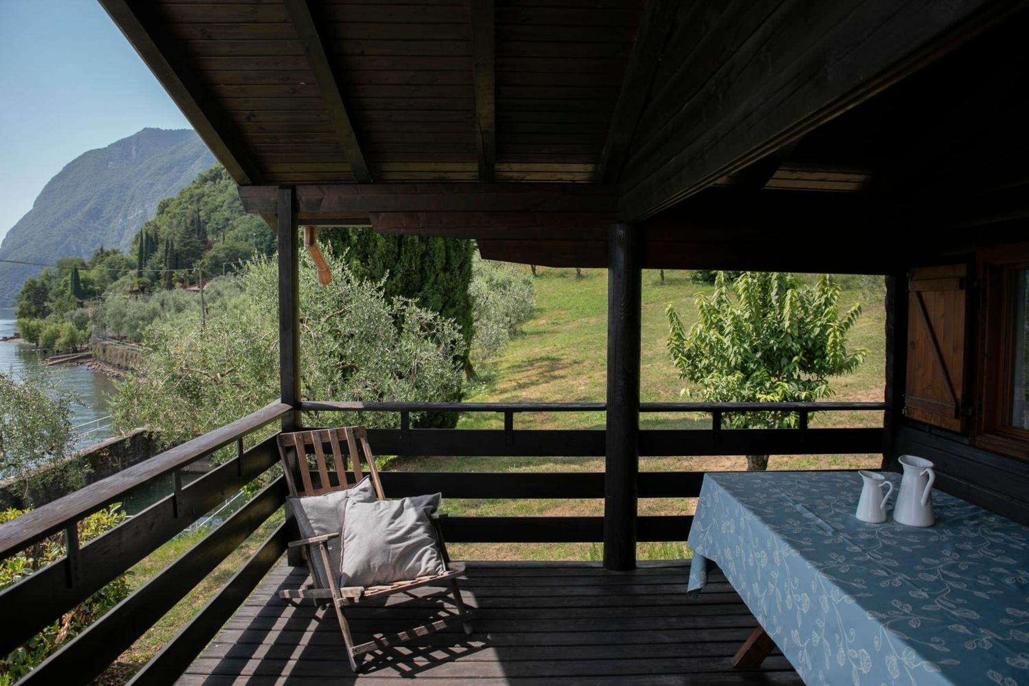 IseoLakeRental - Villa Alessandra Riva di Solto Exteriör bild